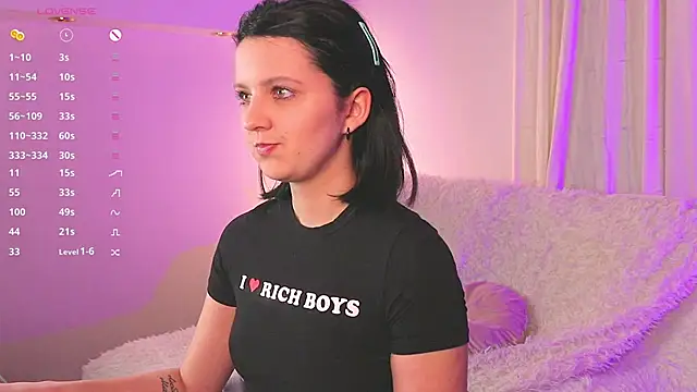 LilLisa online show from 12, 4, 2026