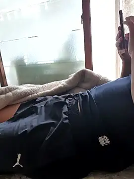 starvingo2002 online show from 9, 11, 2025