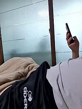 starvingo2002 online show from 24, 11, 2025