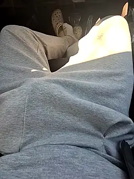 starvingo2002 online show from 14, 11, 2025