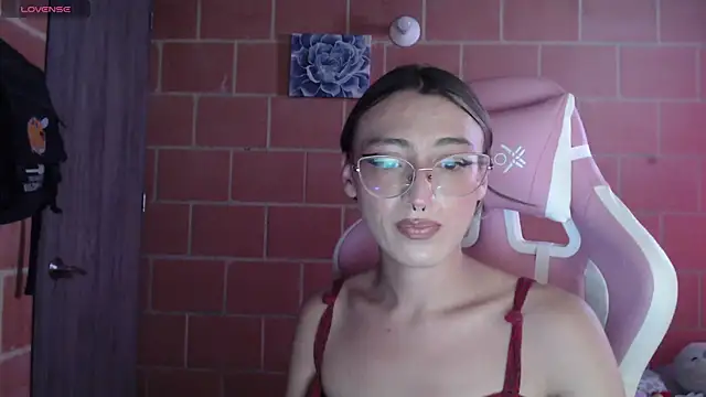 Andrea camilaaa online show from 7, 10, 2025