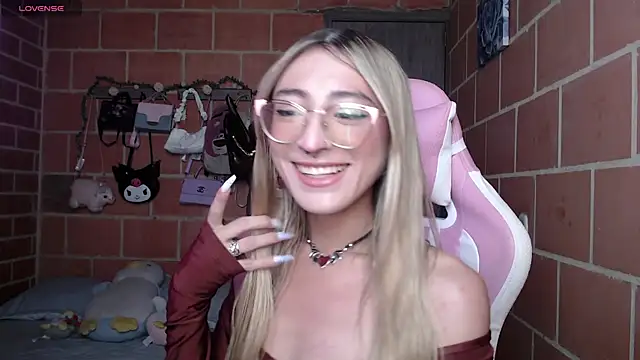 Andrea camilaaa online show from 9, 5, 2026