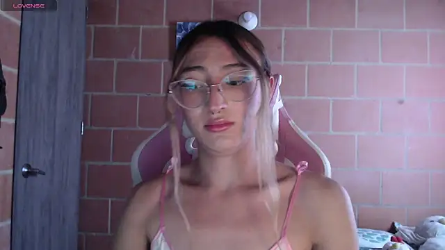 Andrea camilaaa online show from 15, 12, 2025