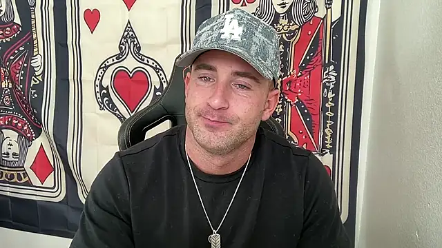 brettmycles28 online show from 29, 11, 2025