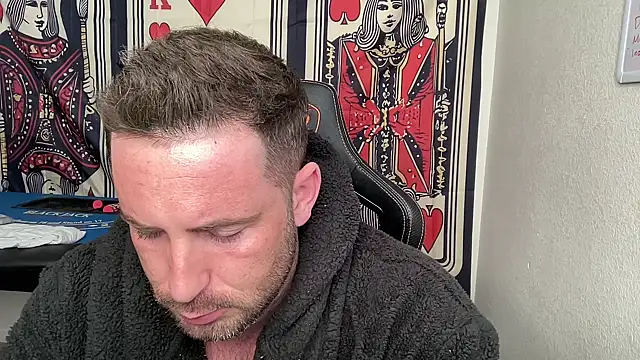 brettmycles28 online show from 4, 2, 2026