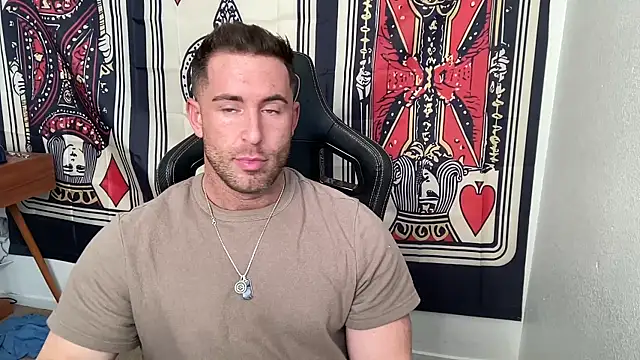 brettmycles28 online show from 21, 12, 2025