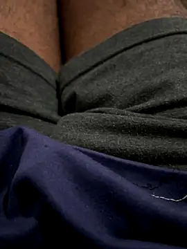 Snapshot of bigDick_000610 chatting on 12, 9, 2025 bigDick 000610 online show from 12, 9, 2025