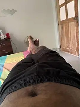 Snapshot of bigDick_000610 chatting on 21, 11, 2025 bigDick 000610 online show from 21, 11, 2025