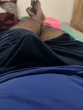 Snapshot of bigDick_000610 chatting on 30, 11, 2025 bigDick 000610 online show from 30, 11, 2025