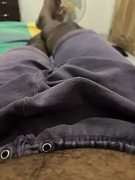 Snapshot of bigDick_000610 chatting on 3, 12, 2025 bigDick 000610 online show from 3, 12, 2025