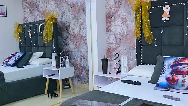 Angelique Angell online show from 28, 11, 2025