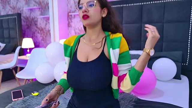 Angelique Angell online show from 3, 4, 2026