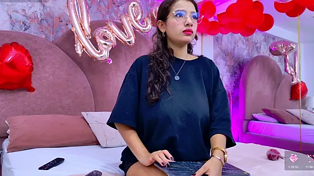 Angelique Angell online show from 20, 2, 2026