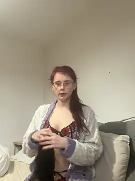 Snapshot of raen001 chatting on 5, 2, 2026 raen001 online show from 5, 2, 2026