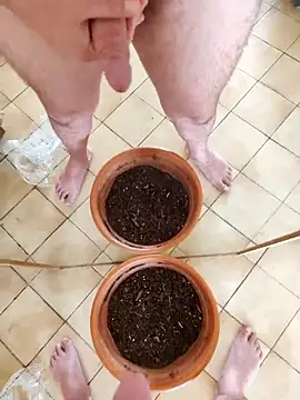 Snapshot of Leprofdusex69 chatting on 4, 3, 2026 Leprofdusex69 online show from 4, 3, 2026