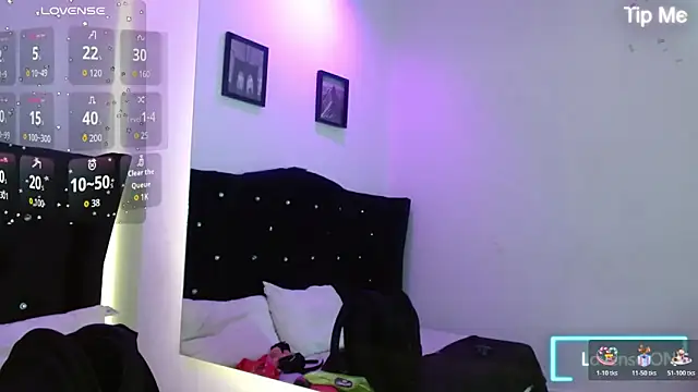 luna starr69 online show from 8, 11, 2025