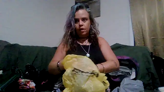 Snapshot of TWiSTYTheTwizted chatting on 14, 6, 2026 TWiSTYTheTwizted online show from 14, 6, 2026