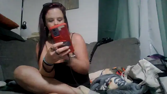Snapshot of TWiSTYTheTwizted chatting on 23, 6, 2026 TWiSTYTheTwizted online show from 23, 6, 2026