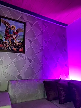 Alisse taylor2 online show from 8, 11, 2025