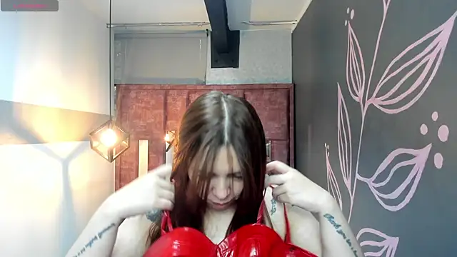 Isa Thompson   online show from 30, 9, 2025