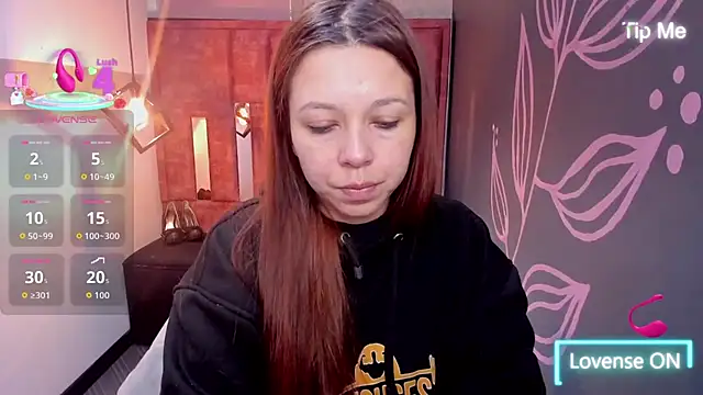 Isa Thompson   online show from 14, 9, 2025