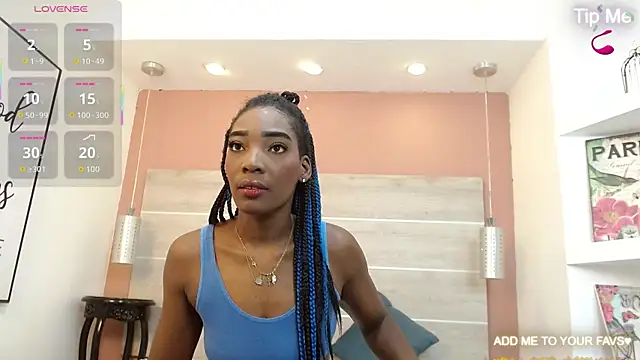 Snapshot of AlexandraCambell chatting on 24, 4, 2026 AlexandraCambell online show from 24, 4, 2026