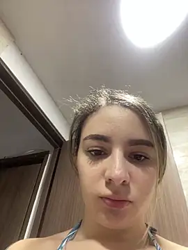 karla-thomsom10 online show from 15, 12, 2025