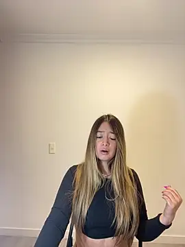 Zara Ross online show from 25, 10, 2025