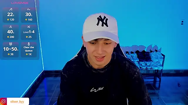 Snapshot of Casper___kyy chatting on 8, 9, 2025 Casper kyy online show from 8, 9, 2025