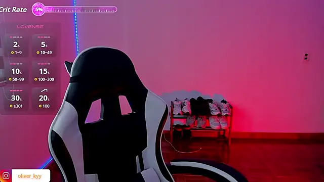 Snapshot of Casper___kyy chatting on 21, 10, 2025 Casper kyy online show from 21, 10, 2025