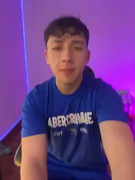 Snapshot of Casper___kyy chatting on 27, 11, 2025 Casper kyy online show from 27, 11, 2025