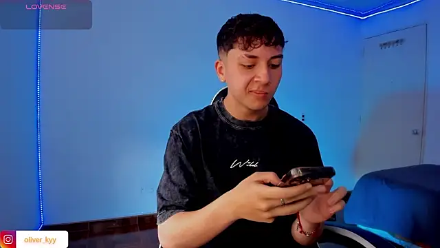 Snapshot of Casper___kyy chatting on 16, 11, 2025 Casper kyy online show from 16, 11, 2025