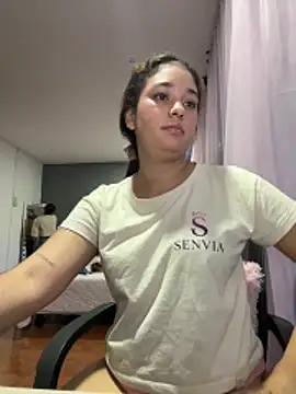 lana rousse01 online show from 18, 12, 2025