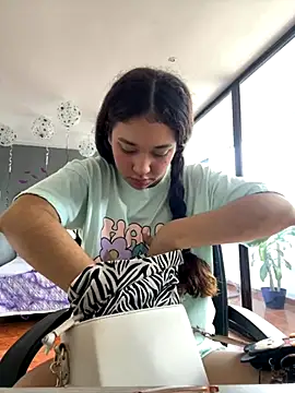 lana rousse01 online show from 23, 10, 2025