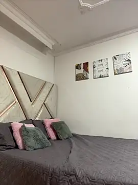 lana rousse01 online show from 29, 9, 2025