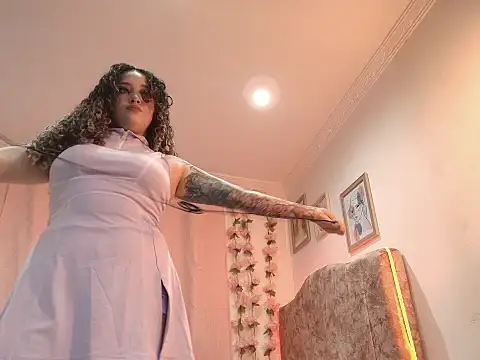 evansweett7 online show from 10, 9, 2025