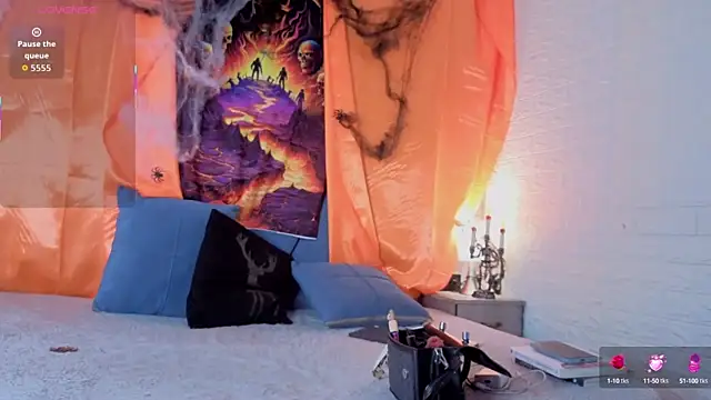 angel  red  online show from 6, 10, 2025