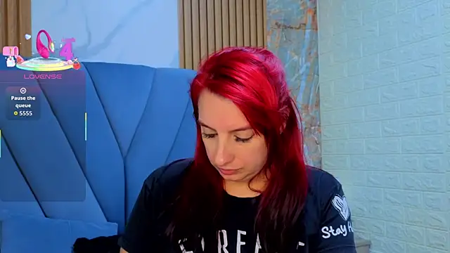 angel  red  online show from 24, 9, 2025