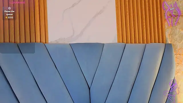 angel  red  online show from 25, 9, 2025