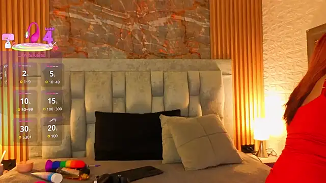 angel  red  online show from 8, 11, 2025