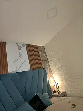 angel  red  online show from 10, 10, 2025