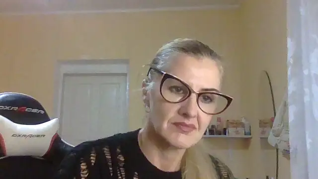 TianaQLove online show from 14, 11, 2025