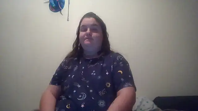 Snapshot of LittleBunny3 chatting on 2, 12, 2025 LittleBunny3 online show from 2, 12, 2025