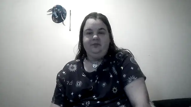 Snapshot of LittleBunny3 chatting on 4, 12, 2025 LittleBunny3 online show from 4, 12, 2025