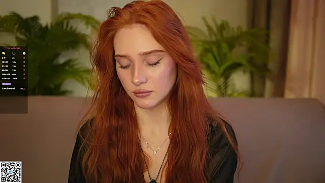 KissOfFlame online show from 10, 11, 2025