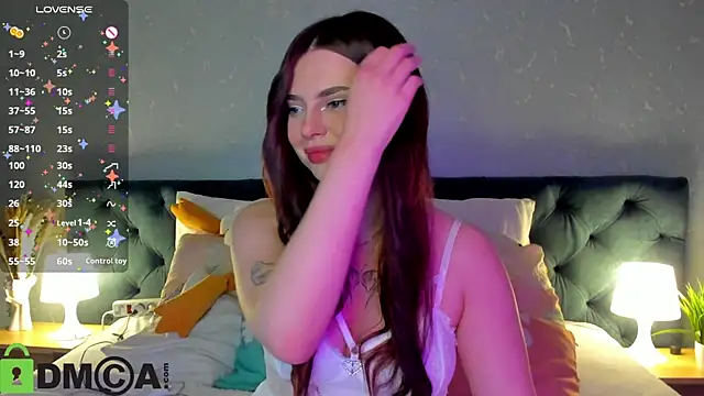 Snapshot of _xna_ chatting on 12, 9, 2025 xna online show from 12, 9, 2025