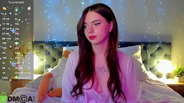 Snapshot of _xna_ chatting on 11, 10, 2025 xna online show from 11, 10, 2025