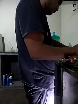 Bosssweet22cm online show from 18, 11, 2025