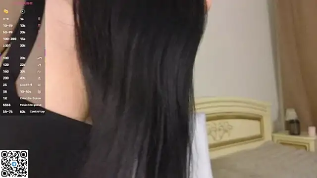 EnricaElis online show from 6, 11, 2025