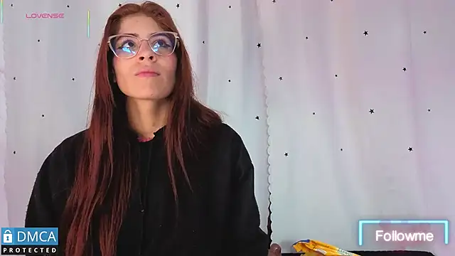 Jessi Walker online show from 6, 11, 2025